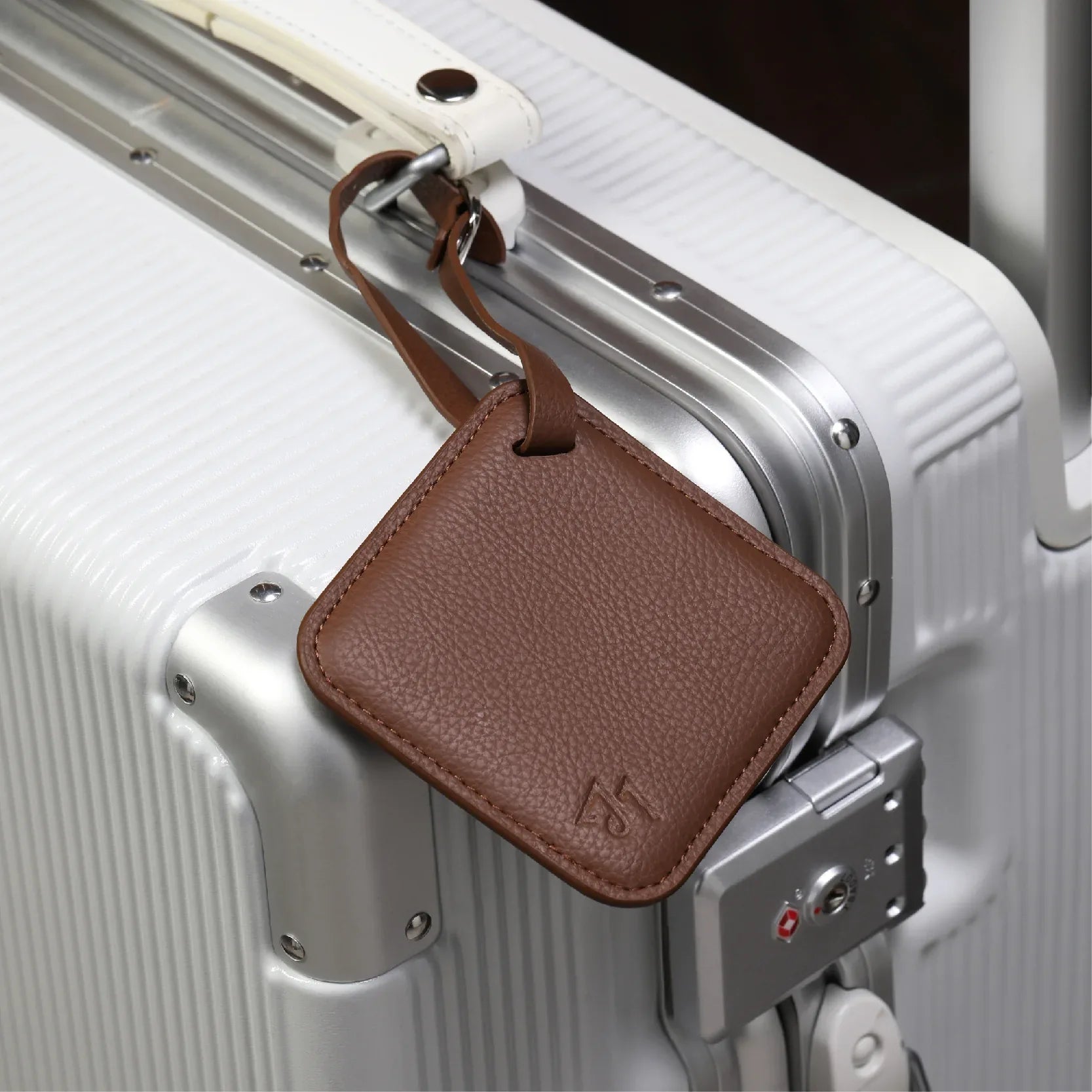 Mushroom Biobased Luggage Tag - Mycelium Leather Travel Tag