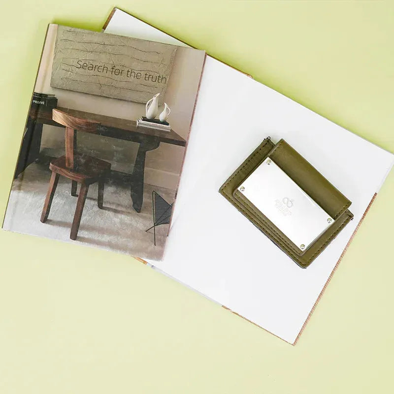 AppleSkin Reclaimed Mycelium Leather Card Holder
